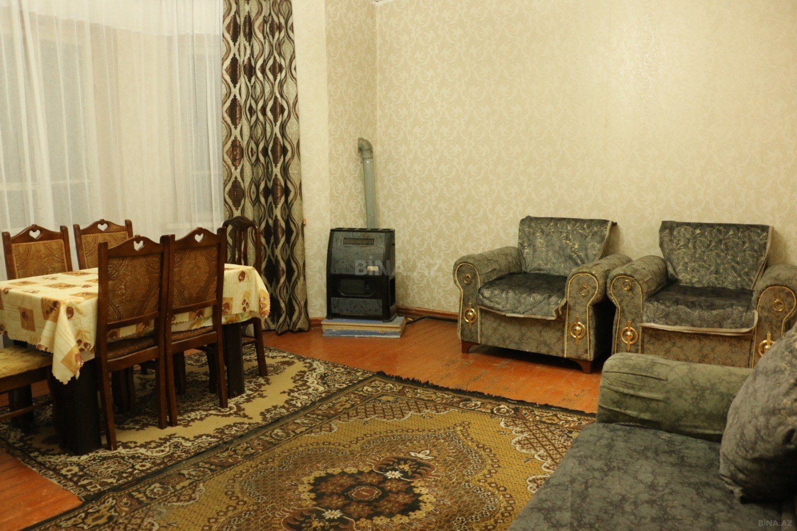 2 otaqlı Köhnə tikili, 28 May m., Bakı