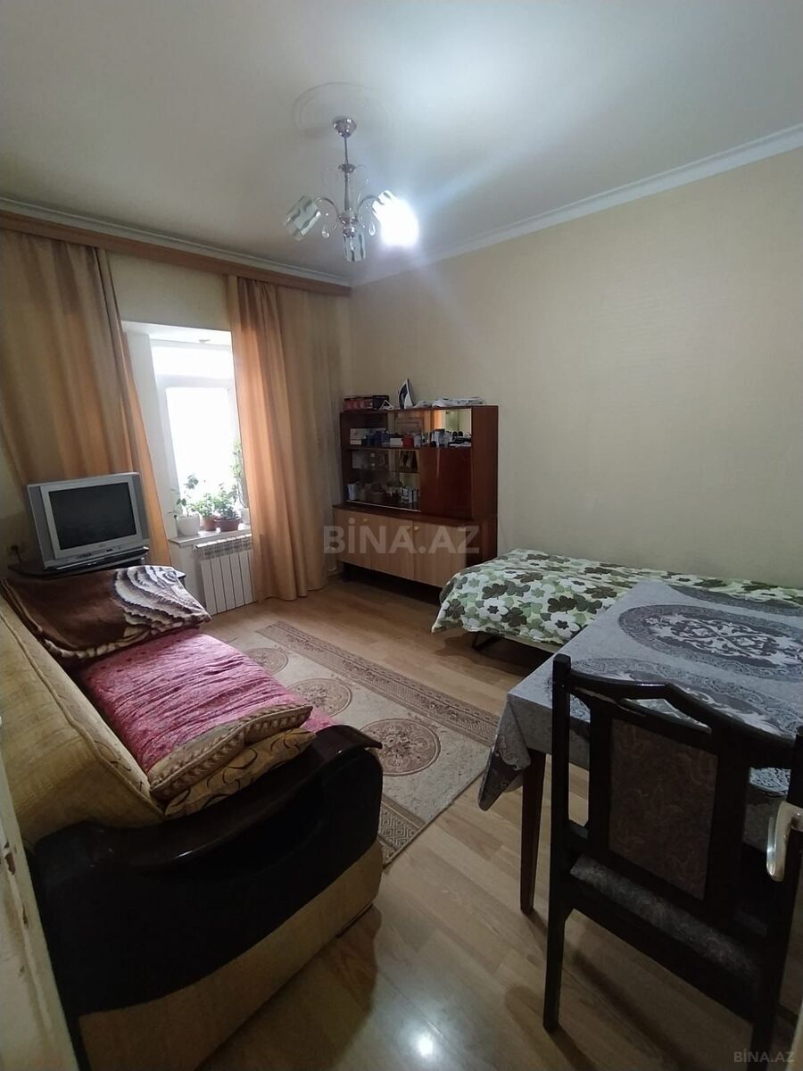 2 otaqlı Köhnə tikili, Həzi Aslanov m., Bakı