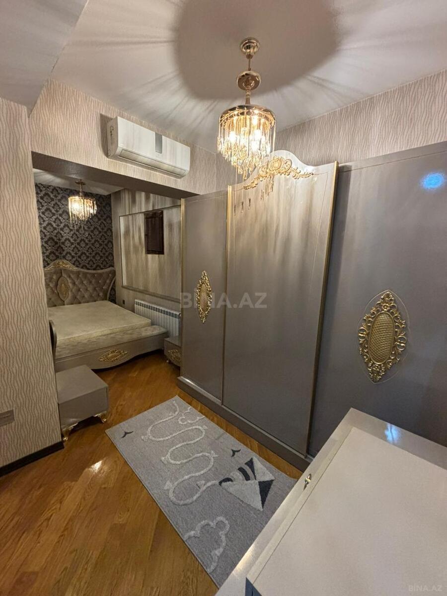 3 otaqlı Yeni tikili, Elmlər Akademiyası m., Bakı
