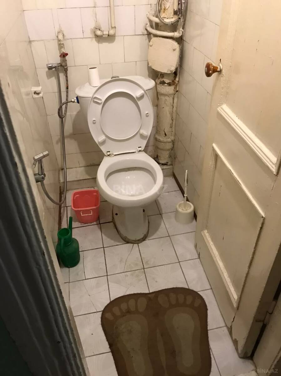 3 otaqlı Köhnə tikili, Neftçilər m., Bakı