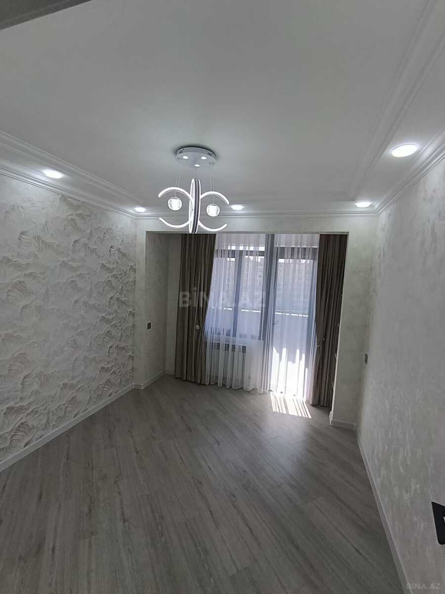 3 otaqlı Köhnə tikili, Neftçilər m., Bakı