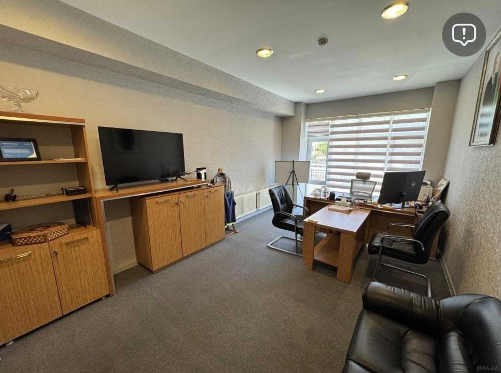 6 otaqlı Ofis, 8 Noyabr m., Bakı