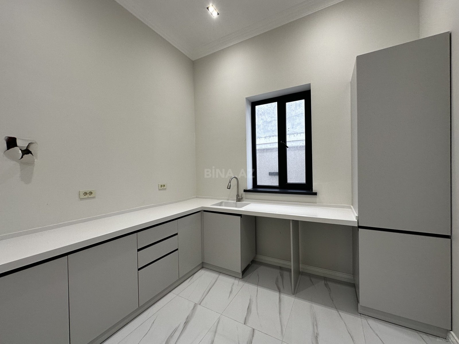 5 otaqlı Həyət evi/Bağ evi, Mərdəkan q., Bakı