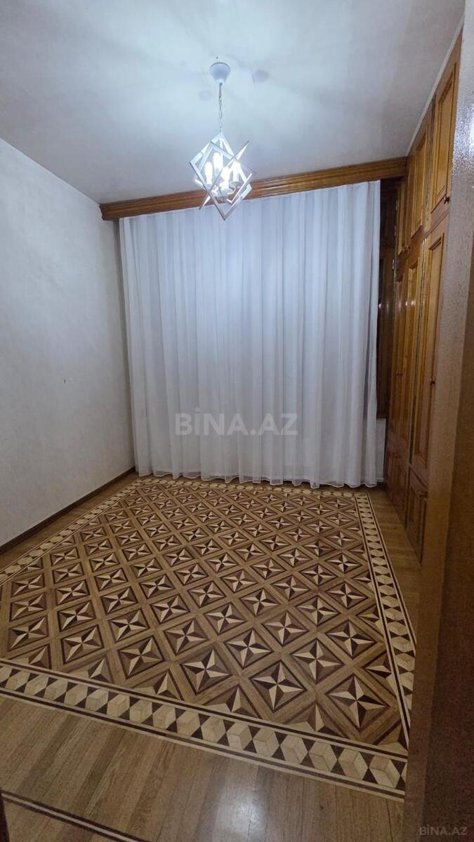 3 otaqlı Köhnə tikili, Nəsimi r., Bakı