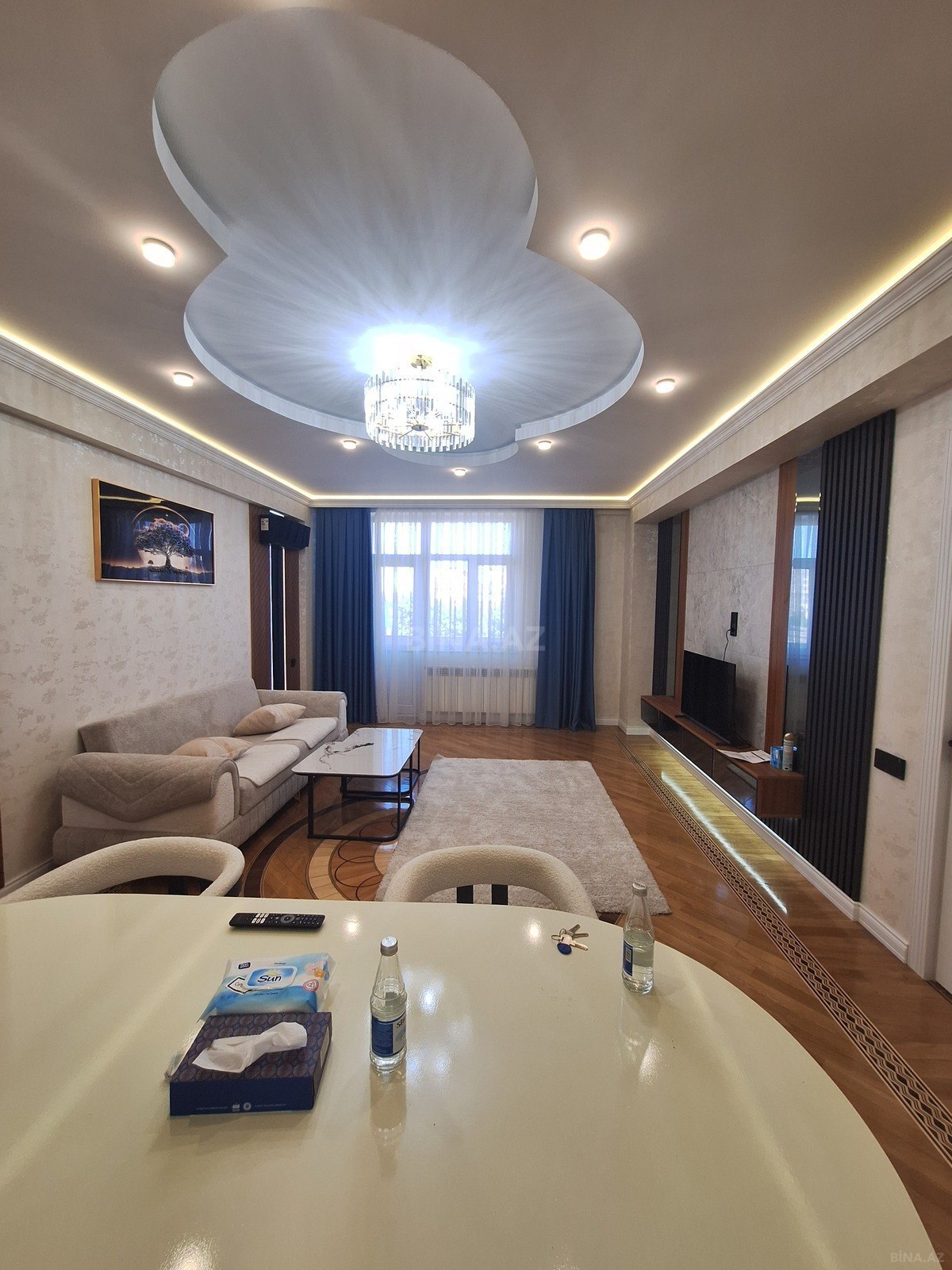 2 otaqlı Yeni tikili, Xalqlar Dostluğu m., Bakı