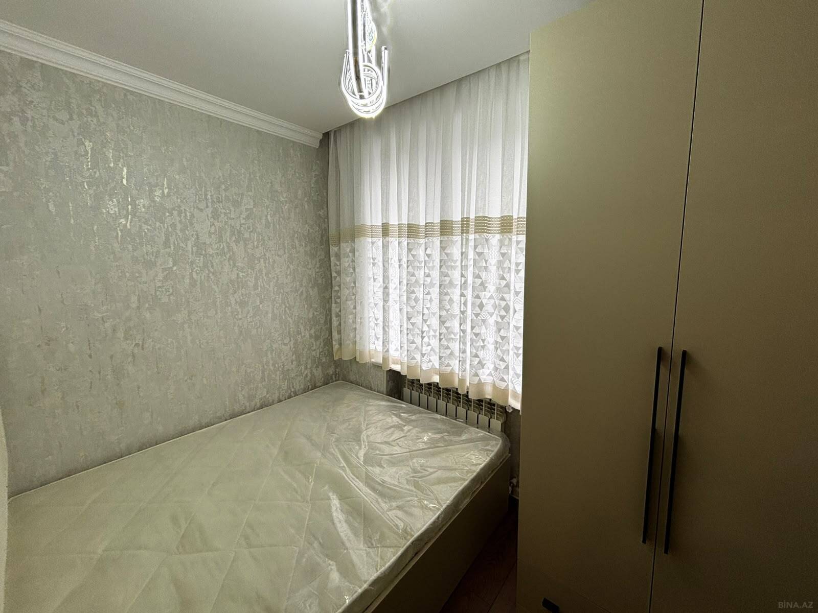 2 otaqlı Köhnə tikili, Qara Qarayev m., Bakı