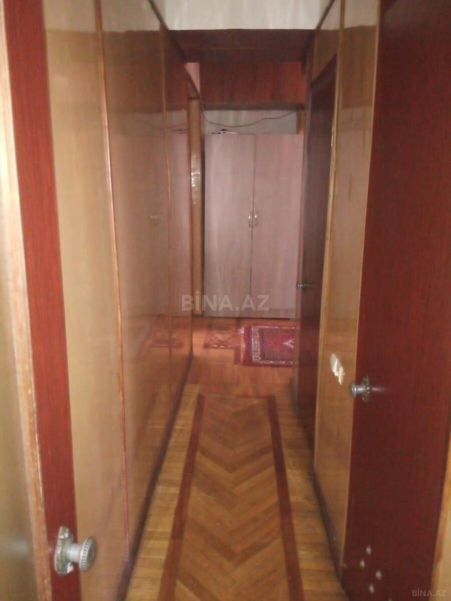 2 otaqlı Köhnə tikili, Nizami m., Bakı