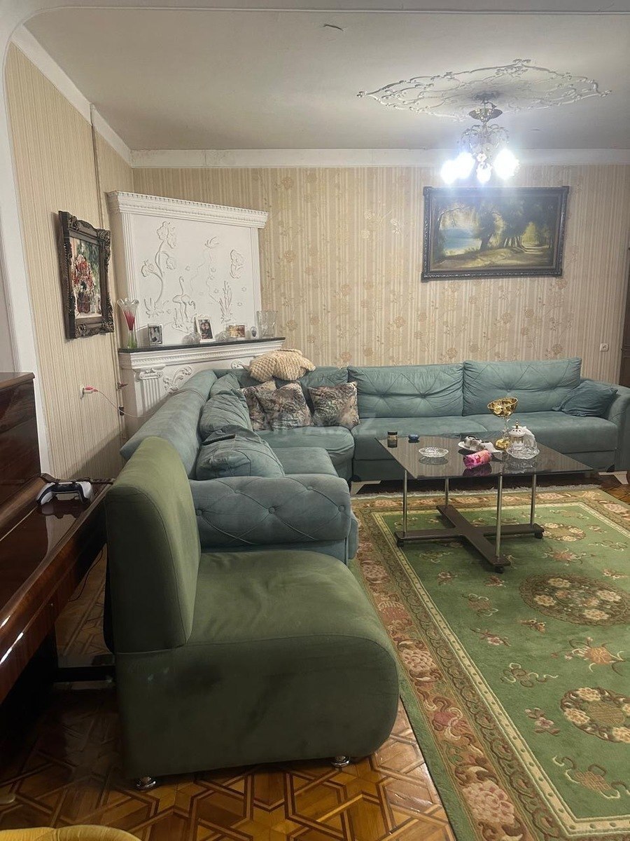 5 otaqlı Yeni tikili, İnşaatçılar m., Bakı