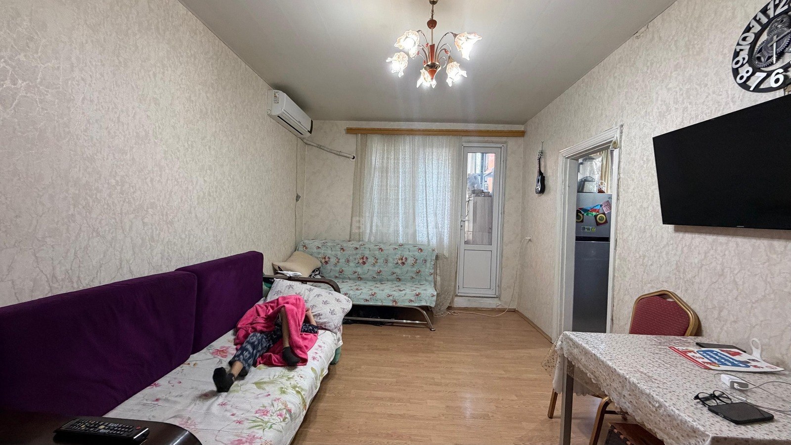 1 otaqlı Köhnə tikili, Memar Əcəmi m., Bakı