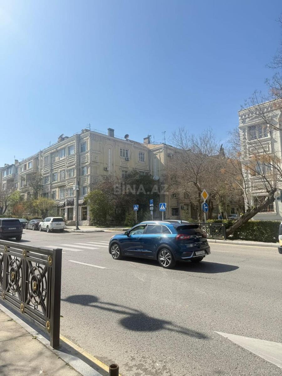 1 otaqlı Köhnə tikili, Nəsimi r., Bakı