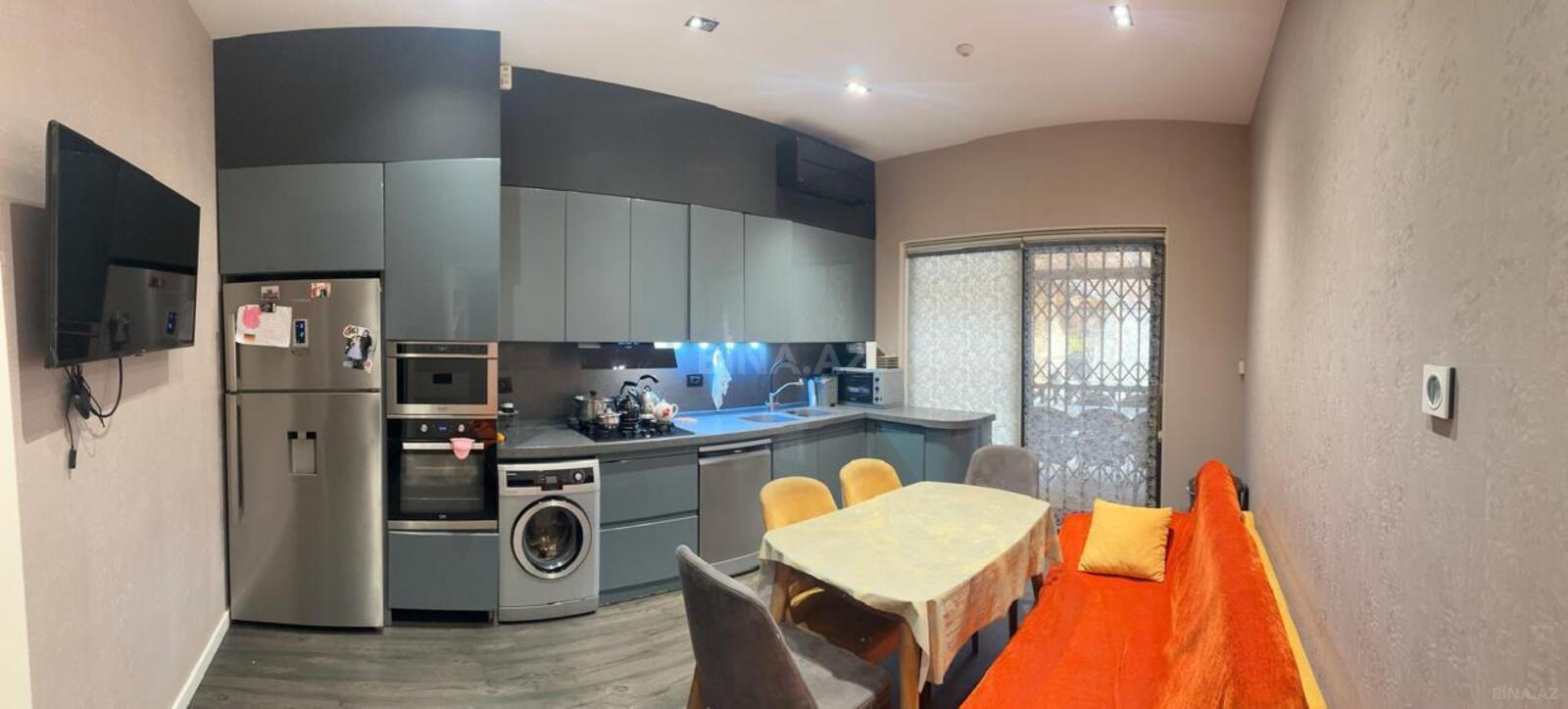8 otaqlı Həyət evi/Bağ evi, Səbail r., Bakı