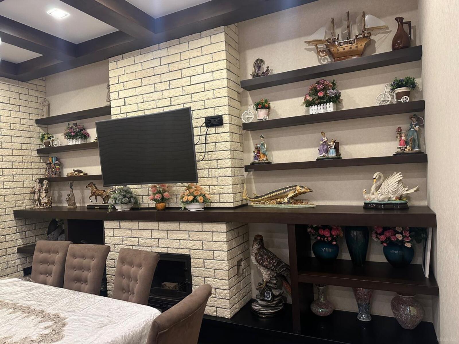 8 otaqlı Həyət evi/Bağ evi, Səbail r., Bakı