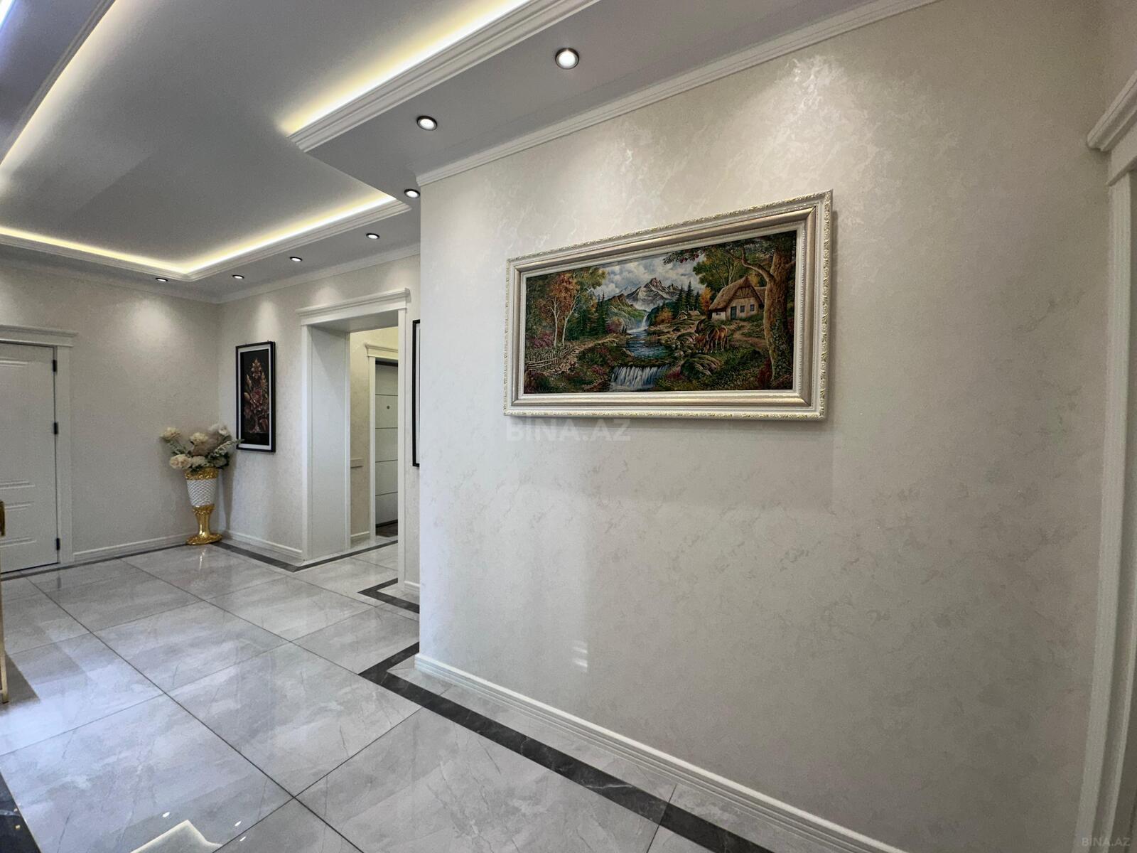 3 otaqlı Yeni tikili, 8 Noyabr m., Bakı