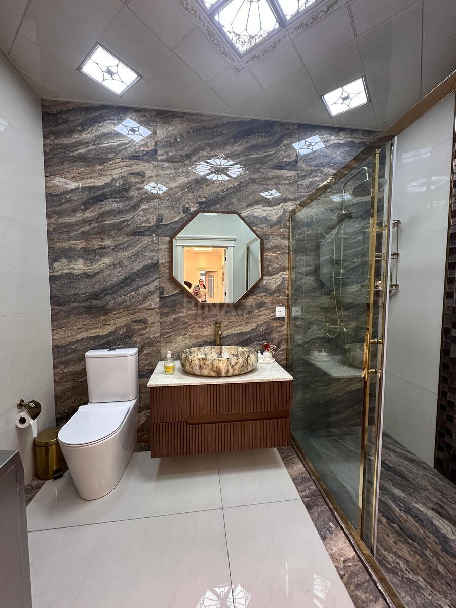 3 otaqlı Yeni tikili, 8 Noyabr m., Bakı