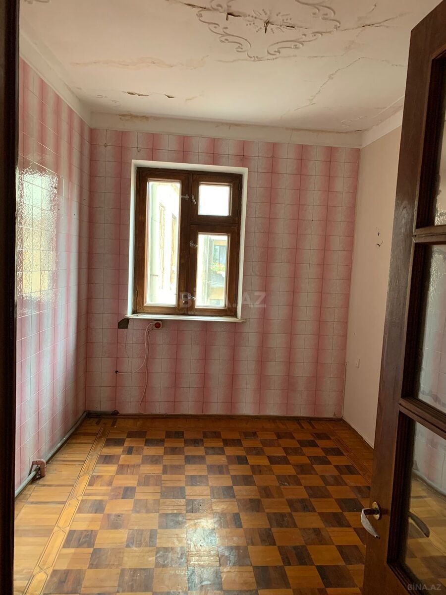 3 otaqlı Köhnə tikili, Sahil m., Bakı