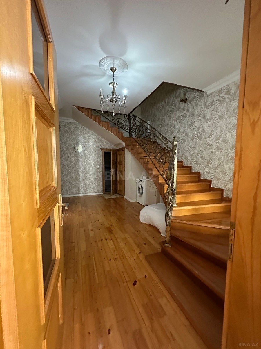 6 otaqlı Həyət evi/Bağ evi, M.Ə.Rəsulzadə q., Bakı