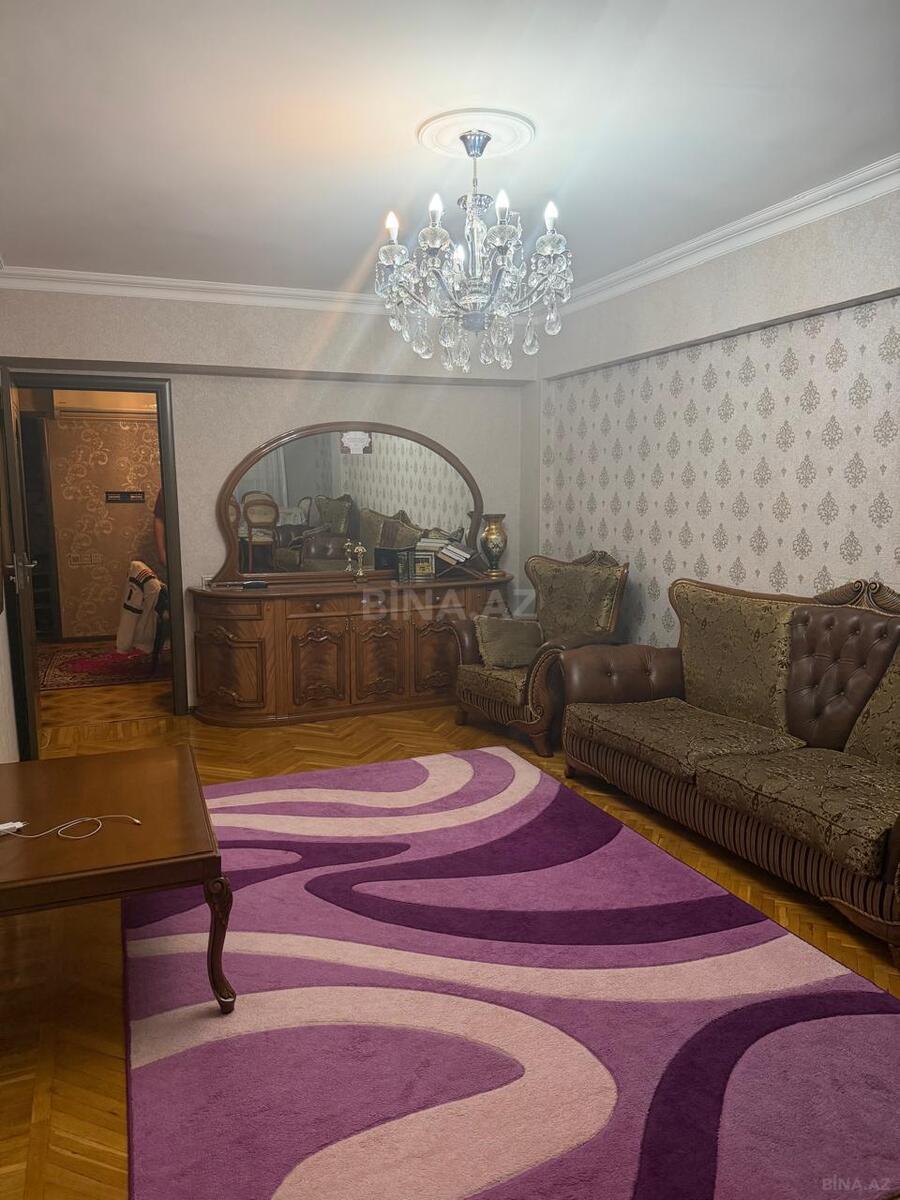 2 otaqlı Köhnə tikili, İnşaatçılar m., Bakı