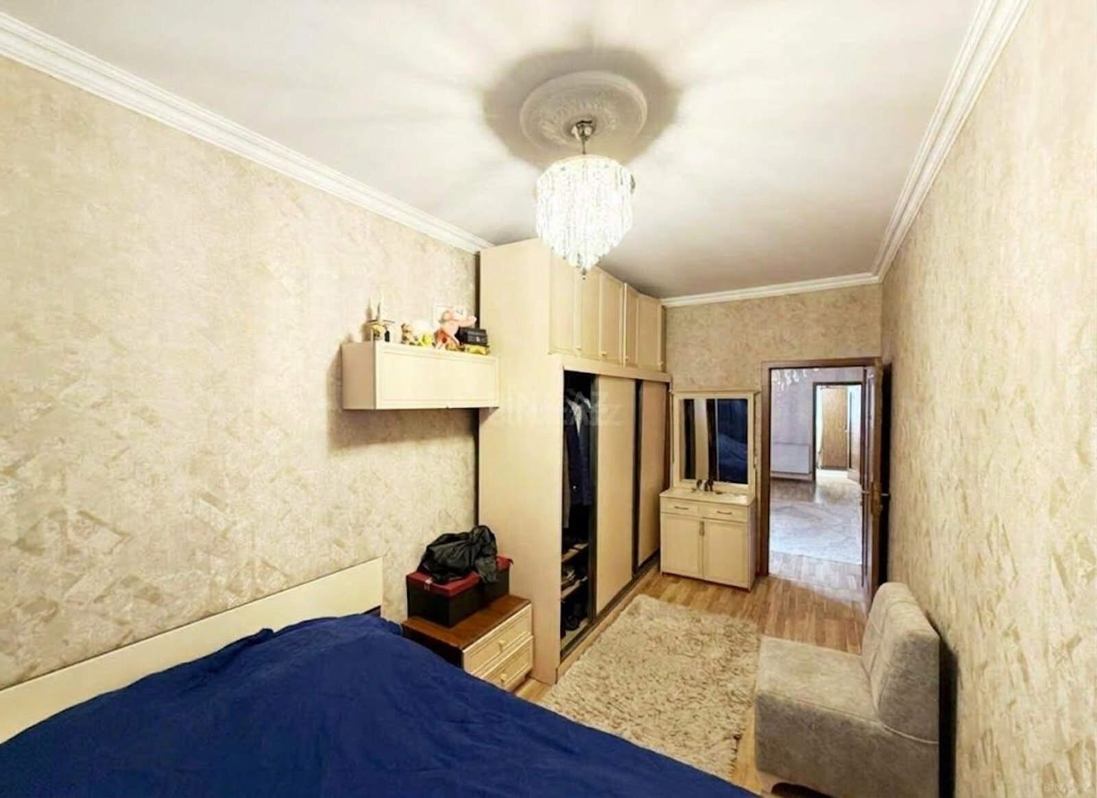 3 otaqlı Köhnə tikili, Memar Əcəmi m., Bakı