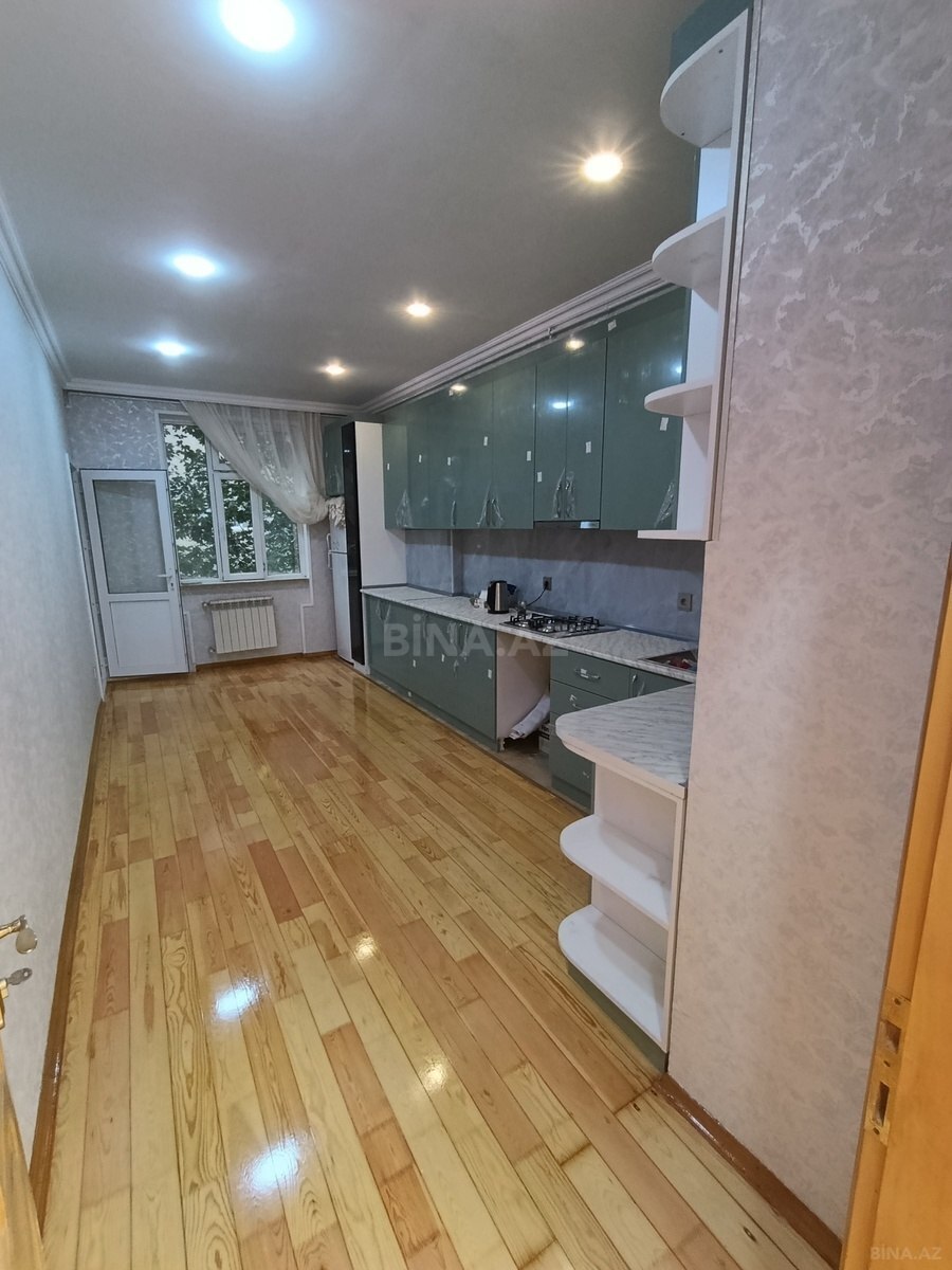 3 otaqlı Yeni tikili, 8-ci kilometr q., Bakı