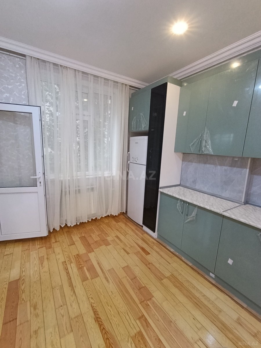 3 otaqlı Yeni tikili, 8-ci kilometr q., Bakı