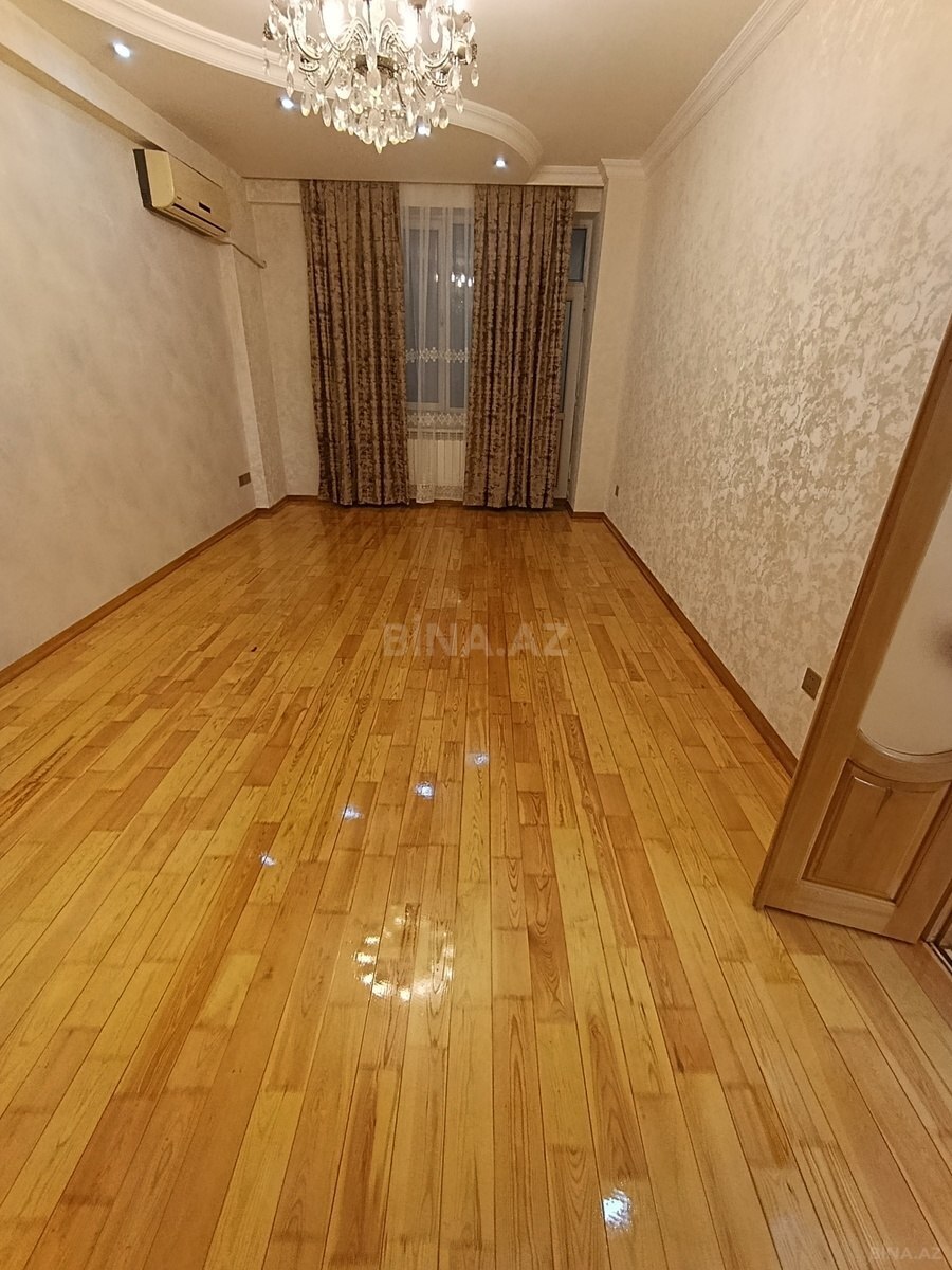 3 otaqlı Yeni tikili, 8-ci kilometr q., Bakı