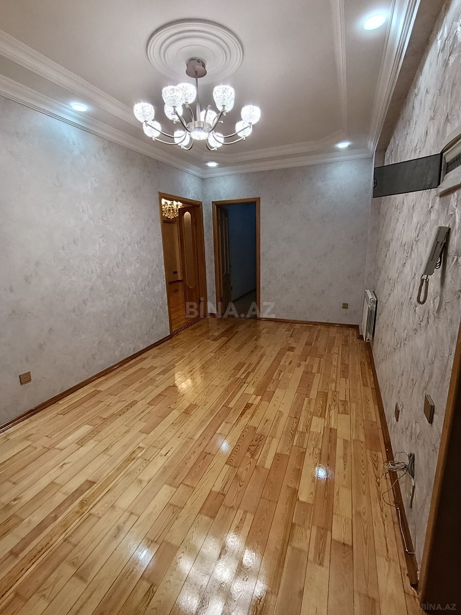 3 otaqlı Yeni tikili, 8-ci kilometr q., Bakı