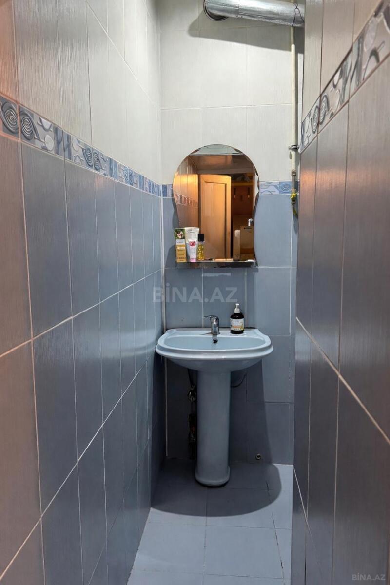3 otaqlı Köhnə tikili, 28 May m., Bakı