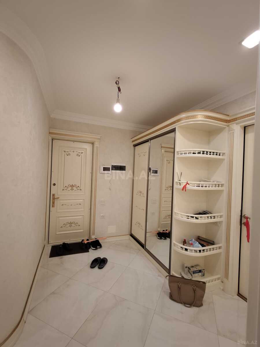 5 otaqlı Köhnə tikili, Azadlıq Prospekti m., Bakı