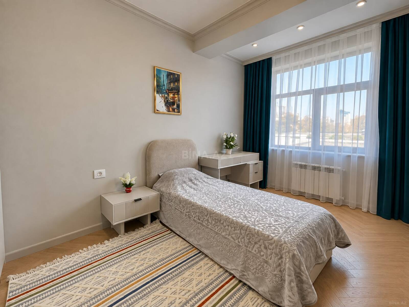 3 otaqlı Yeni tikili, 28 May m., Bakı