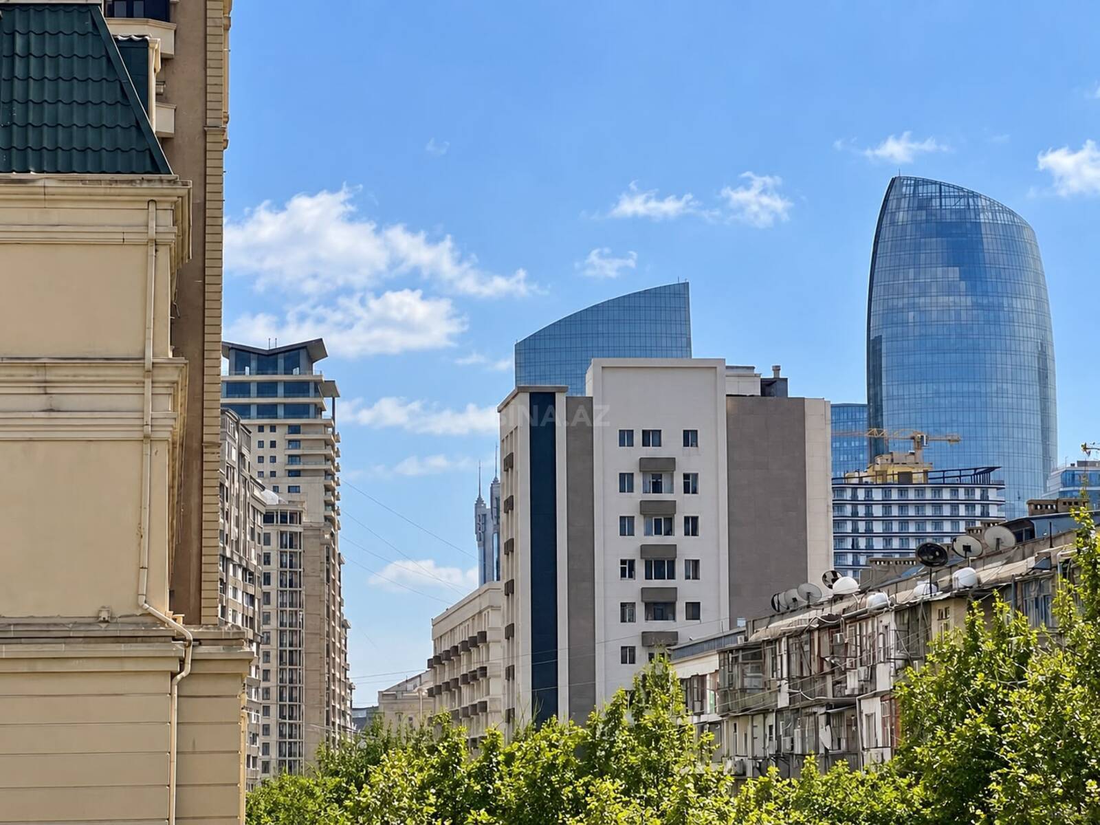 3 otaqlı Yeni tikili, 28 May m., Bakı