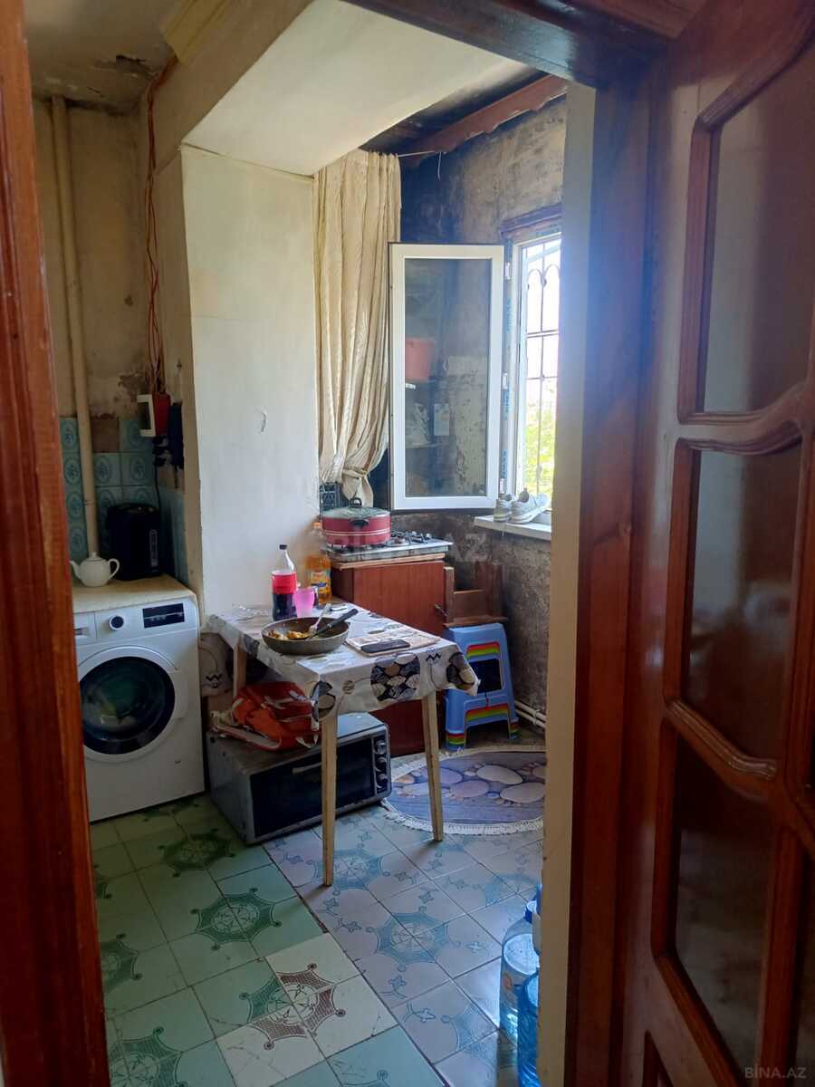 2 otaqlı Köhnə tikili, Azadlıq Prospekti m., Bakı