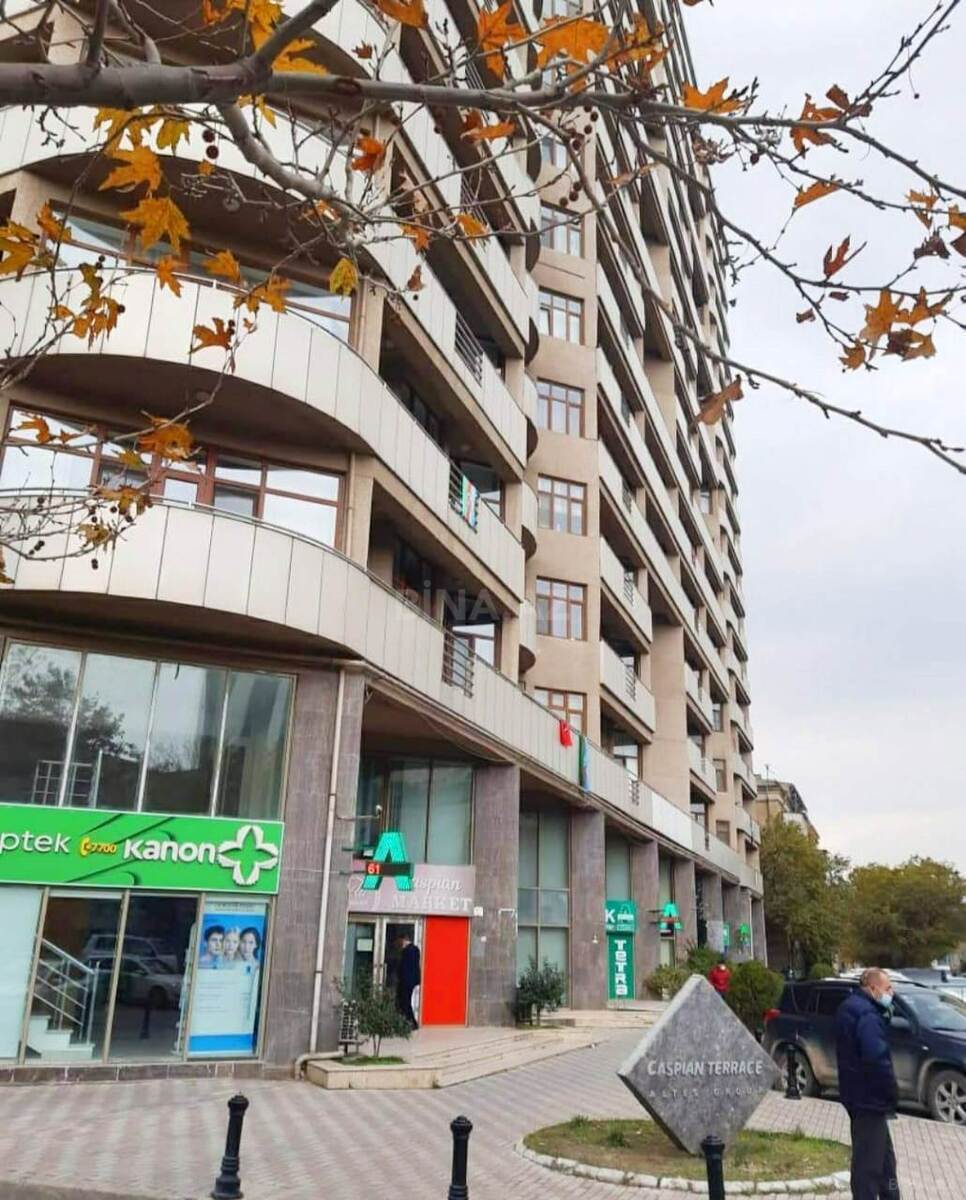3 otaqlı Yeni tikili, Elmlər Akademiyası m., Bakı