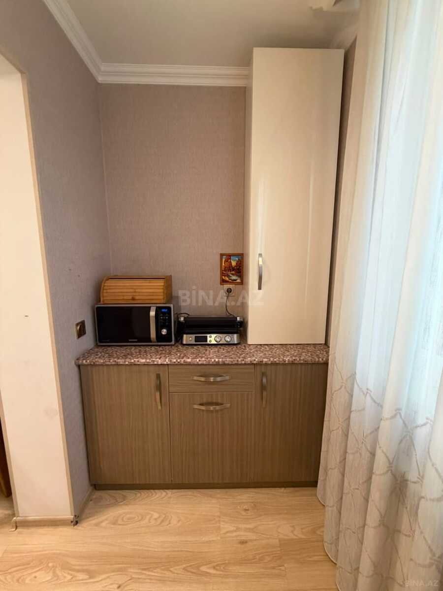 2 otaqlı Köhnə tikili, Azadlıq Prospekti m., Bakı