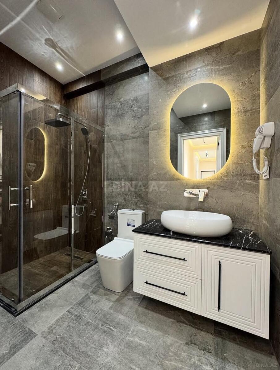 2 otaqlı Yeni tikili, 8 Noyabr m., Bakı
