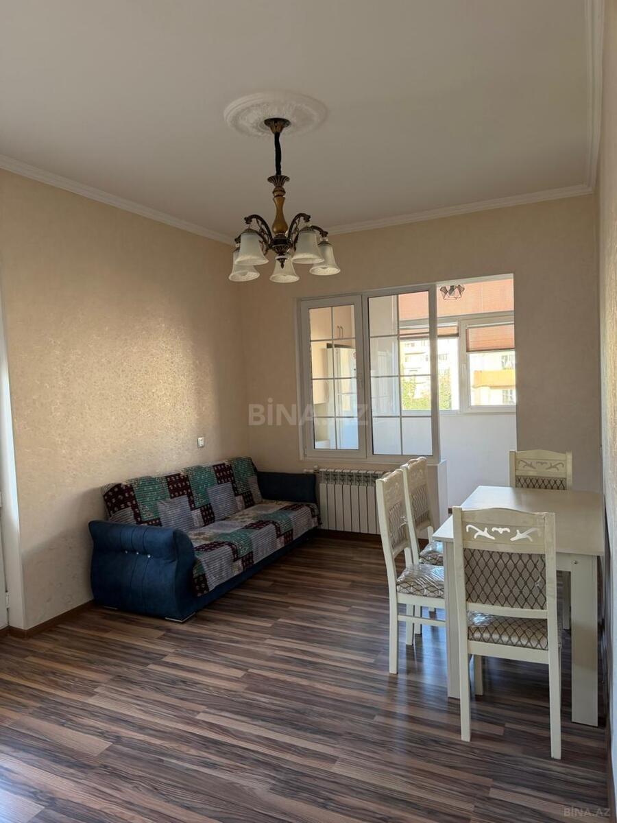 2 otaqlı Köhnə tikili, Əhmədli m., Bakı