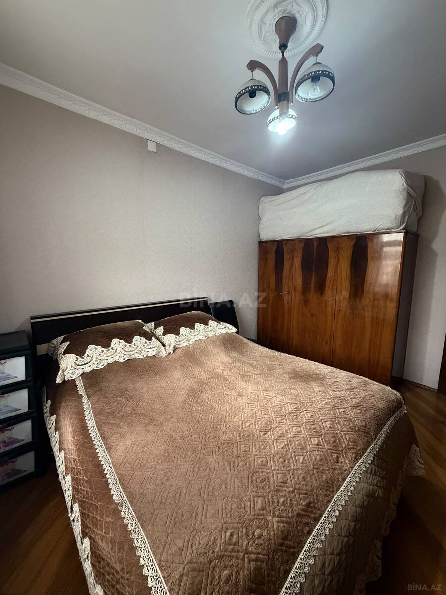 3 otaqlı Köhnə tikili, Həzi Aslanov m., Bakı