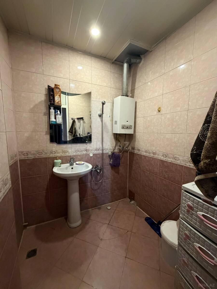 3 otaqlı Köhnə tikili, Həzi Aslanov m., Bakı