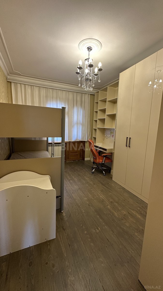 5 otaqlı Köhnə tikili, Yeni Yasamal q., Bakı