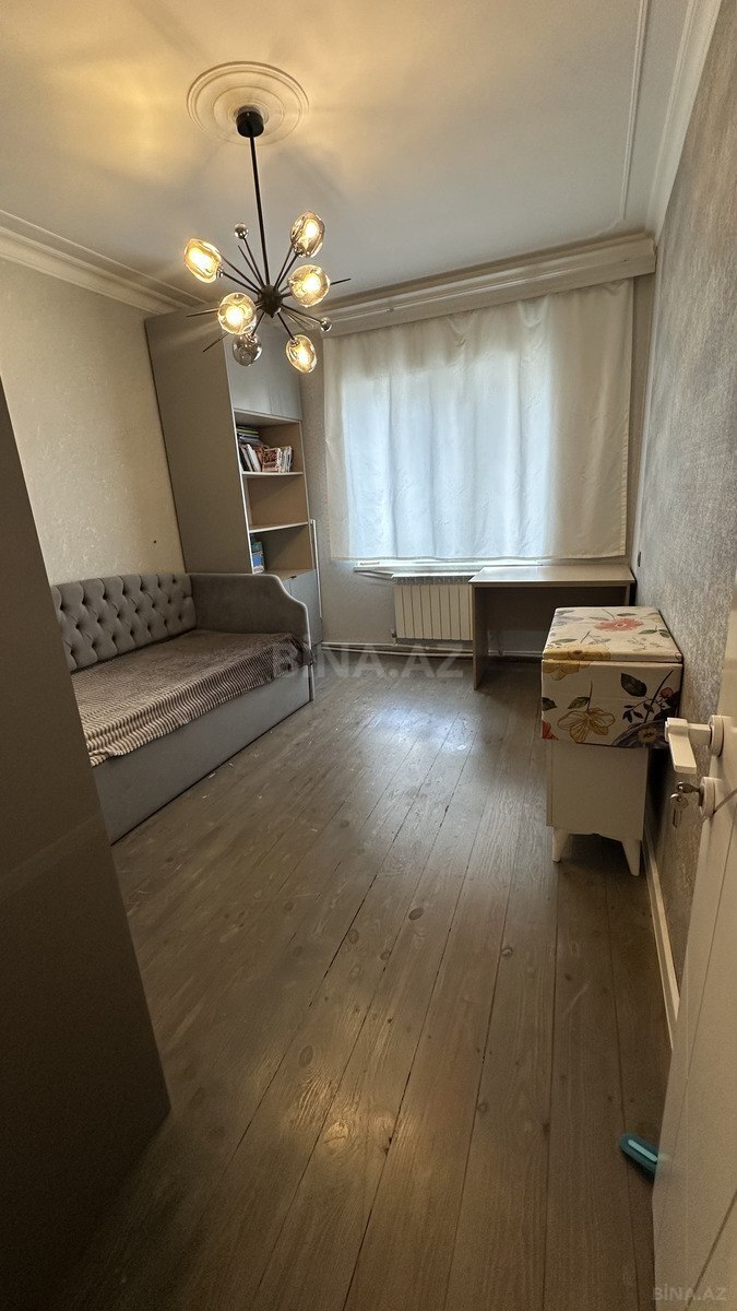 5 otaqlı Köhnə tikili, Yeni Yasamal q., Bakı