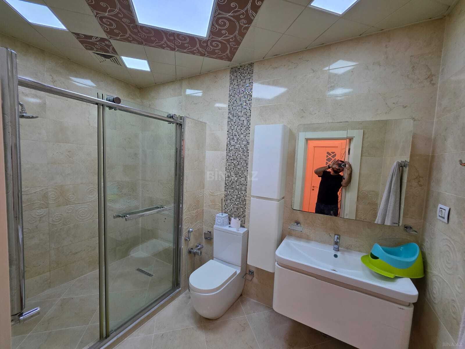 5 otaqlı Yeni tikili, 28 May m., Bakı