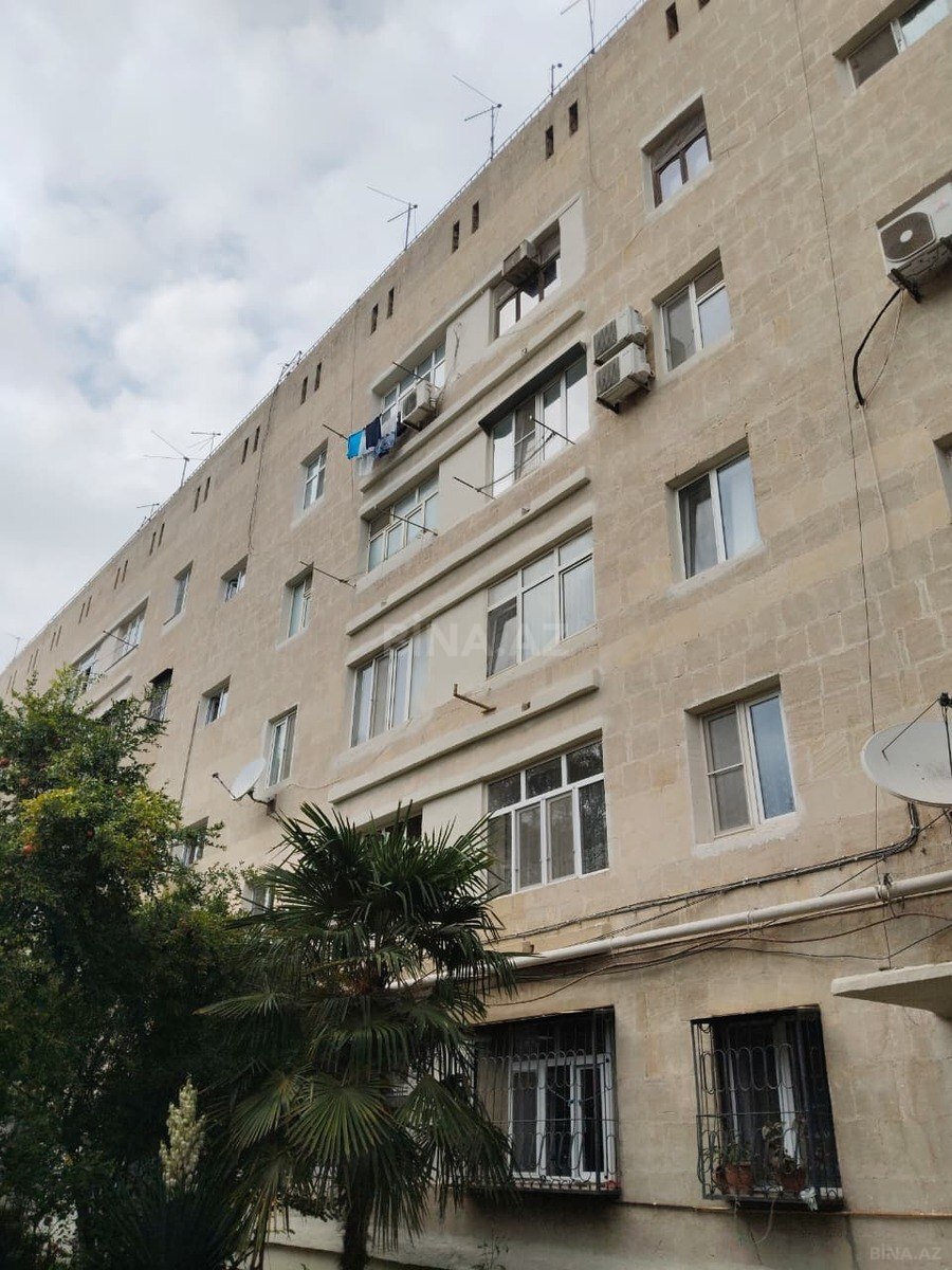 3 otaqlı Köhnə tikili, Köhnə Günəşli q., Bakı