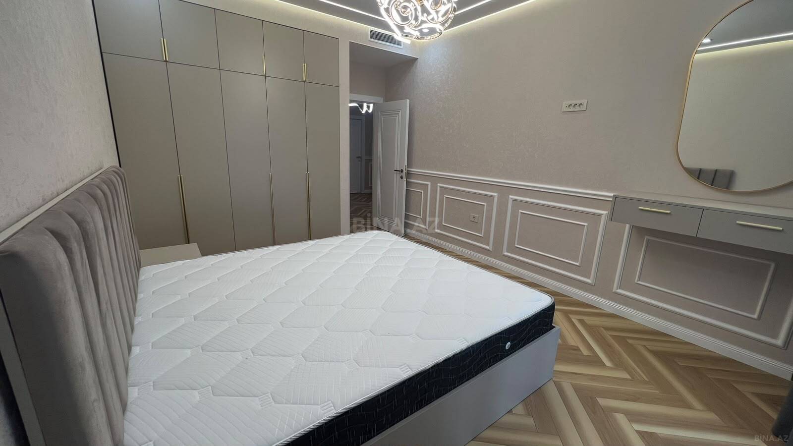3 otaqlı Yeni tikili, 8 Noyabr m., Bakı