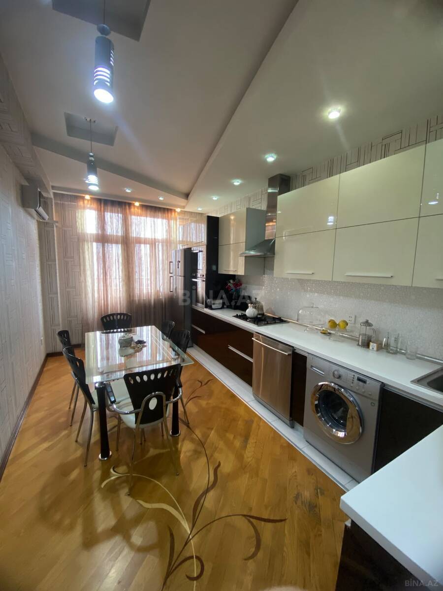 4 otaqlı Yeni tikili, 20 Yanvar m., Bakı