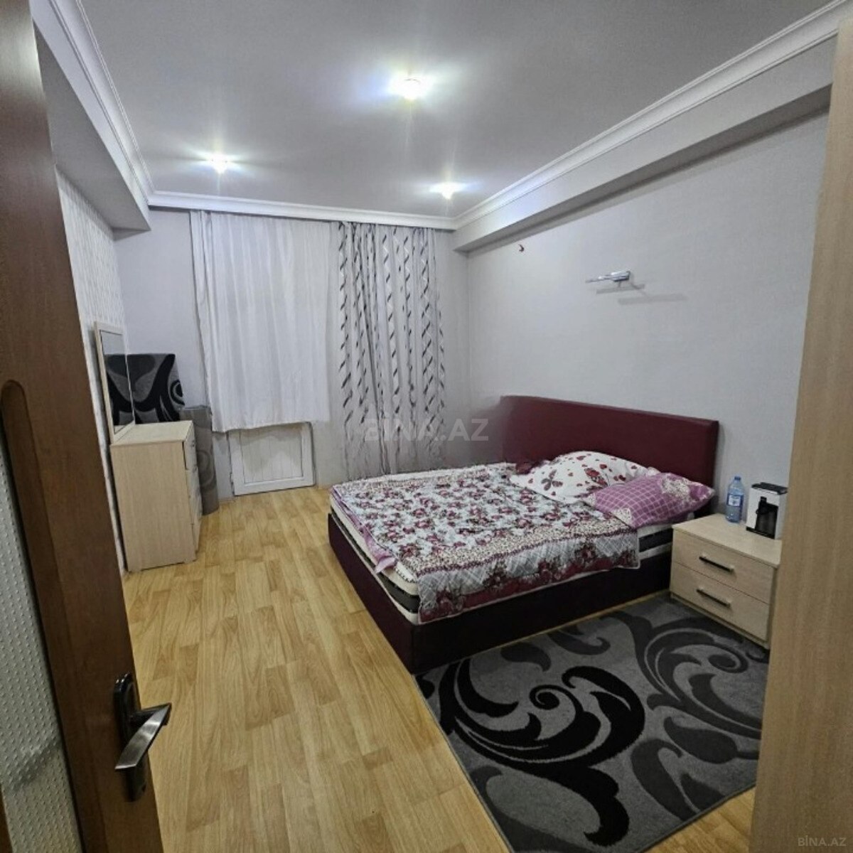 3 otaqlı Yeni tikili, Şah İsmayıl Xətai m., Bakı
