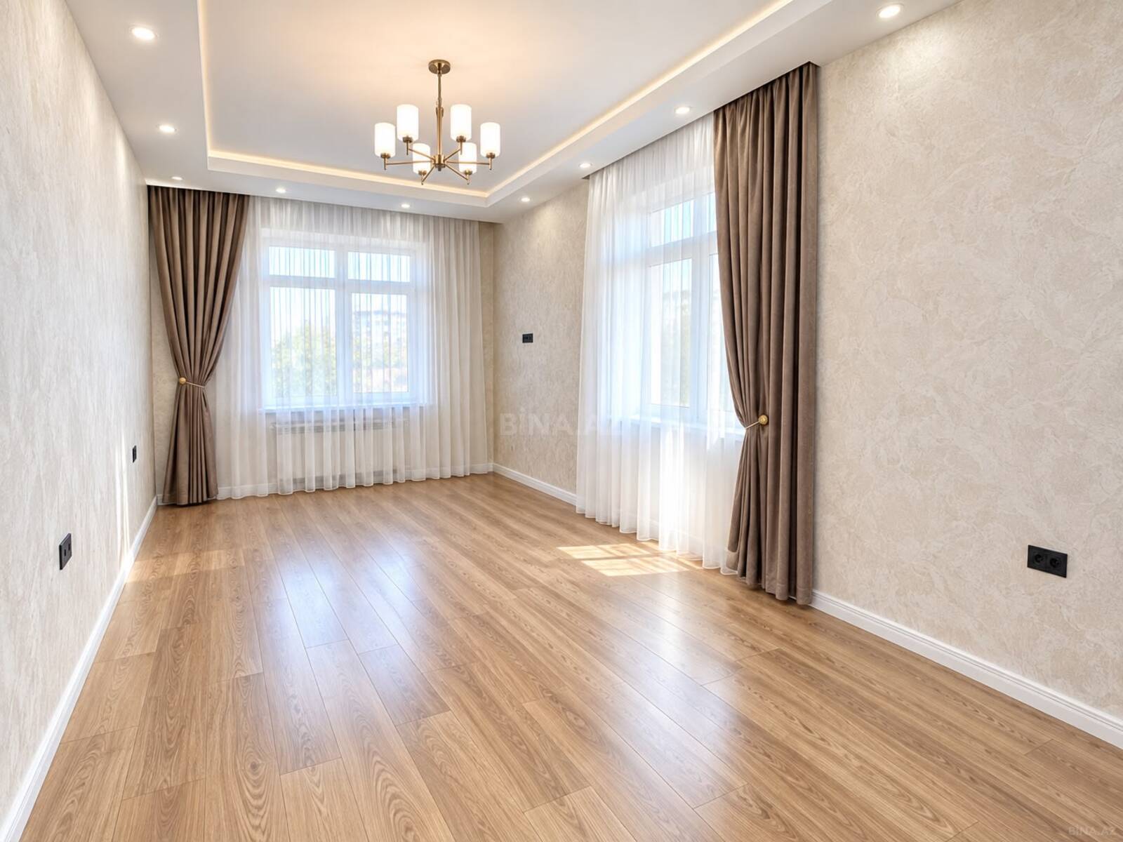 2 otaqlı Köhnə tikili, Həzi Aslanov m., Bakı