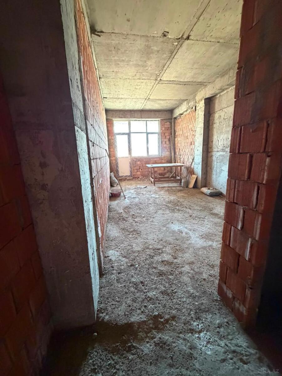 3 otaqlı Yeni tikili, Memar Əcəmi m., Bakı