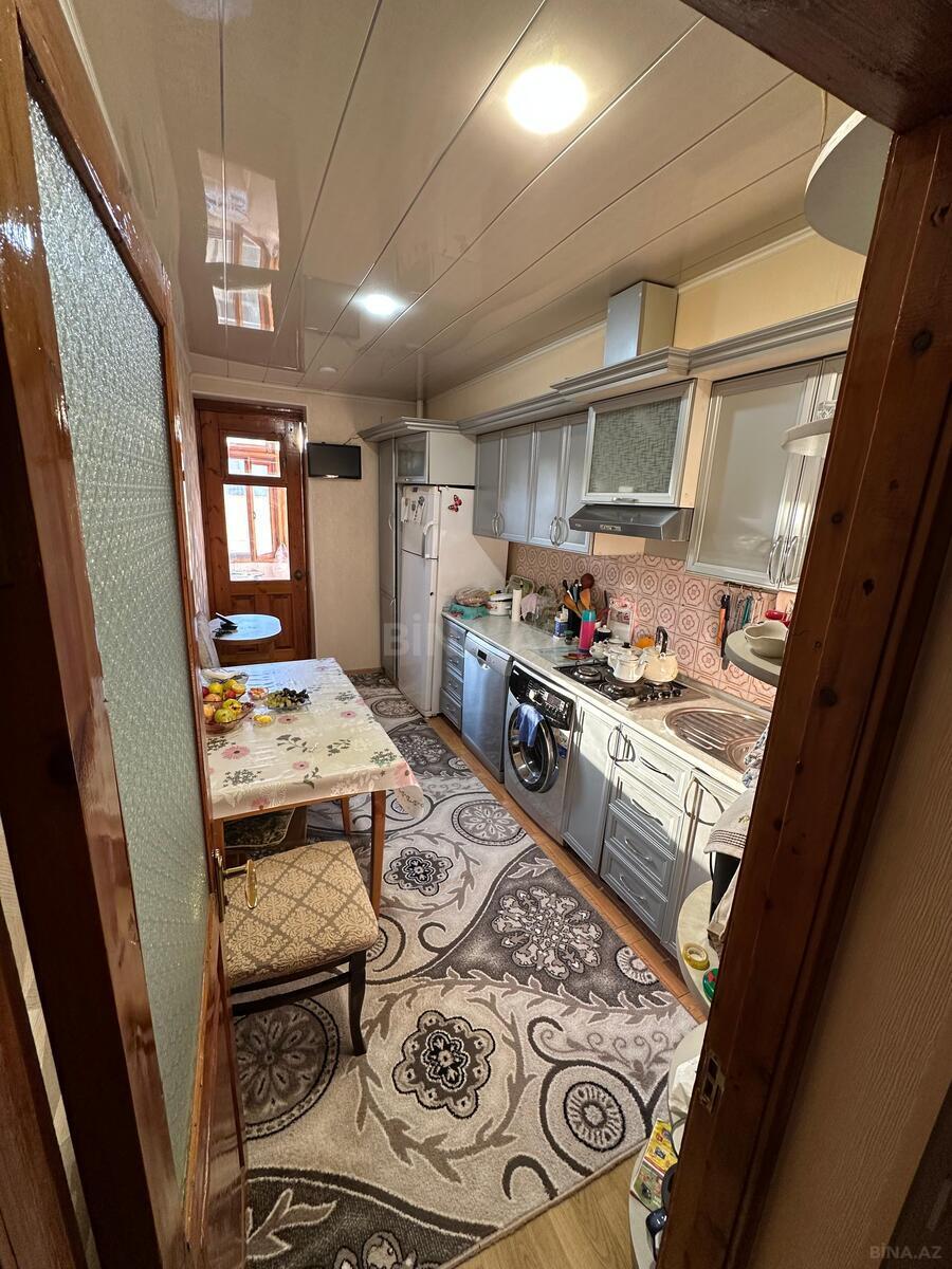 3 otaqlı Köhnə tikili, Əhmədli m., Bakı