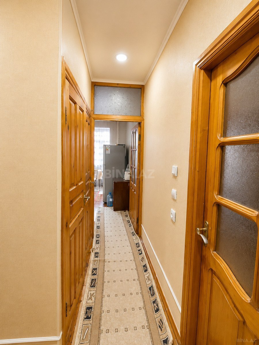 3 otaqlı Köhnə tikili, Əhmədli m., Bakı