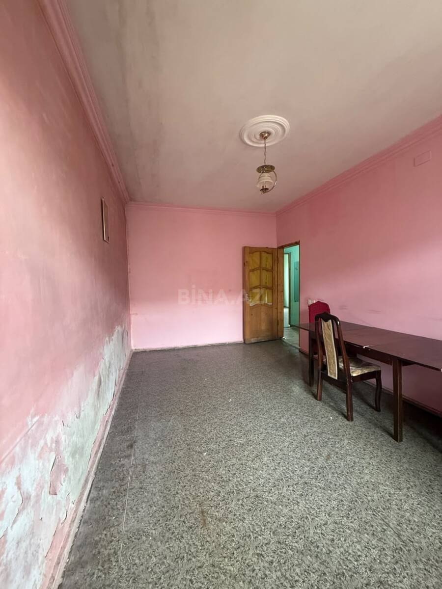 3 otaqlı Köhnə tikili, Yeni Günəşli q., Bakı