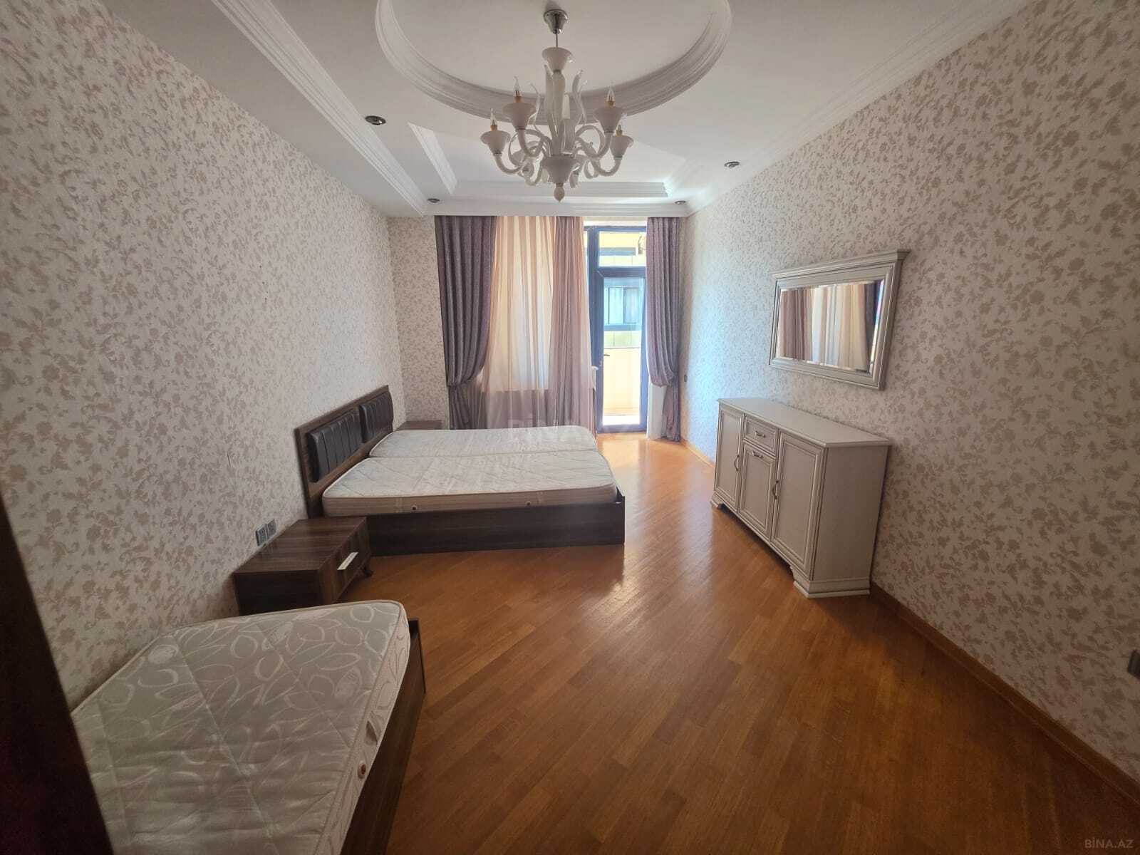3 otaqlı Yeni tikili, Nizami m., Bakı